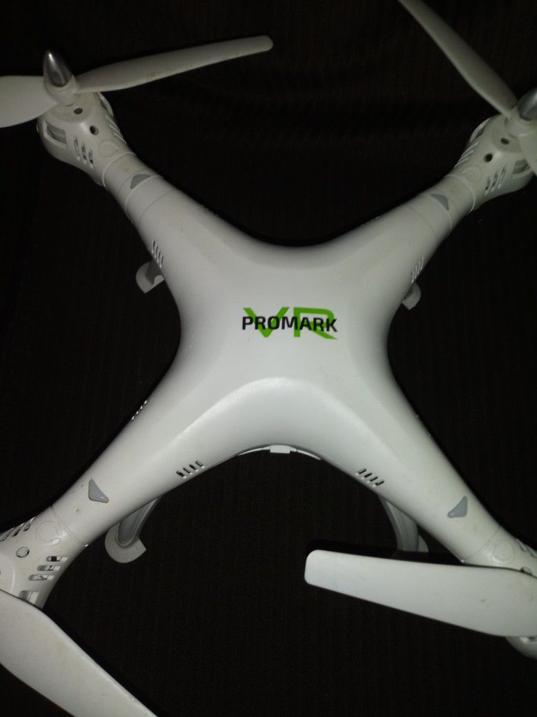Pro Mark Vr. Drone ... U Can Fly This Drone By Your Phone 