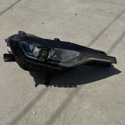 2019 2020 2023 2024 Chevy Camaro Right Headlight 