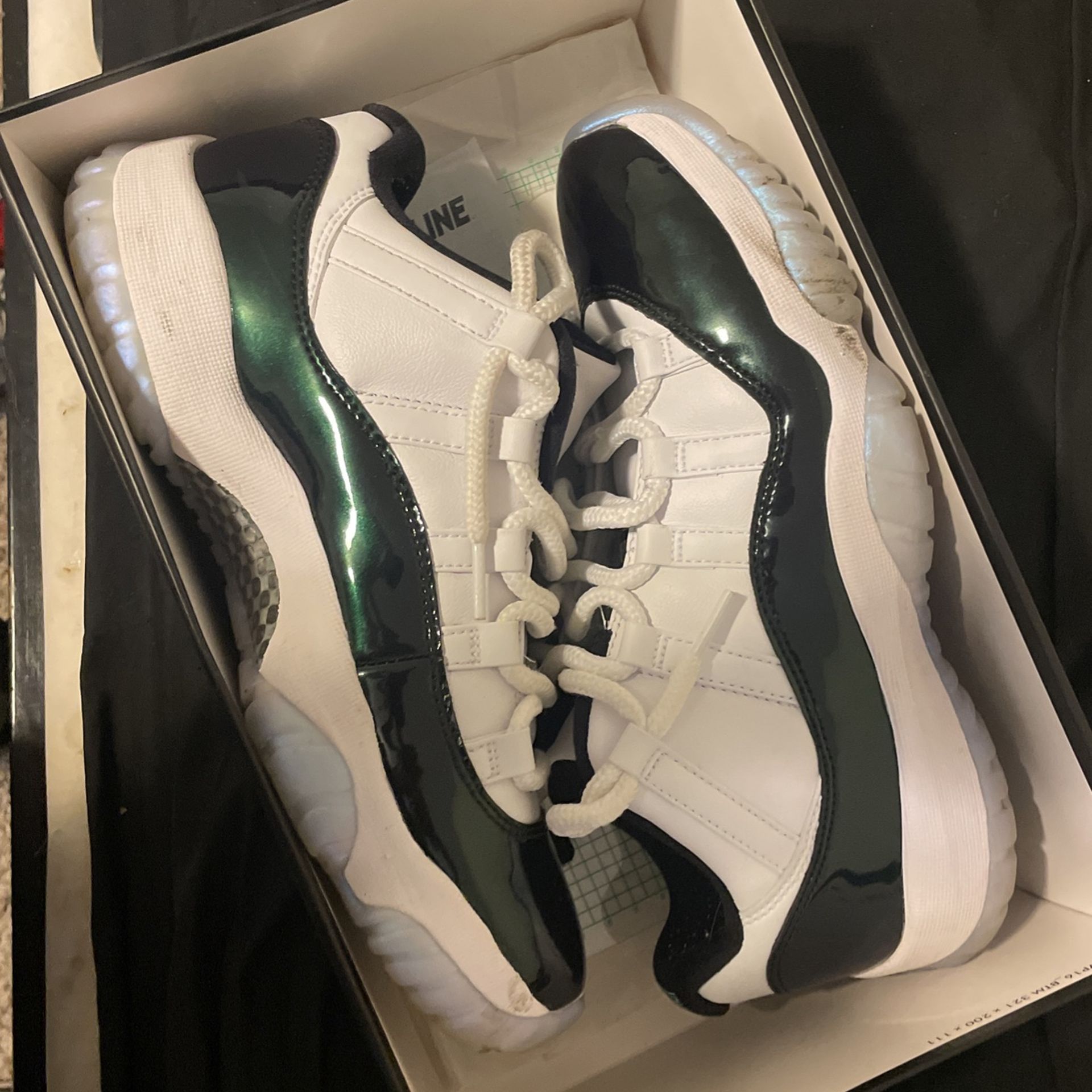 Jordan 11 Low 