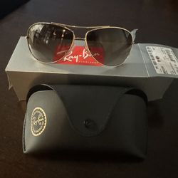 Ray Ban