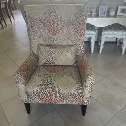 Wing chair never used