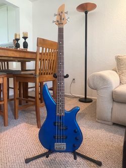 Yamaha Bass