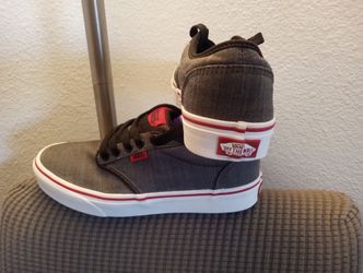 New size 7.5 Men's $30