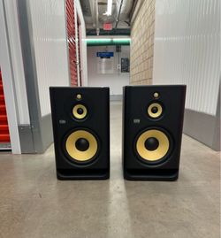 KRK ROKIT 10-3 G4 10 inch 3-way Powered Studio Monitors