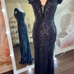 Navy Blue Sequins Slit Evening /Ball Gown