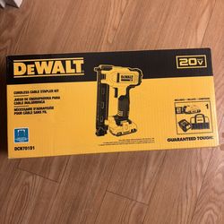 DEWALT 20V MAX Lithium Ion Cordless Cable Stapler Kit With 2AH Battery+Charger