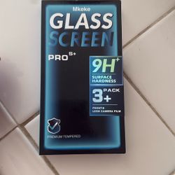 Pack of 3 Screen Protectors For Apple 13 Pro Max