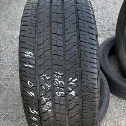 4 GOODYEAR 90% 265/60/18 Tires
