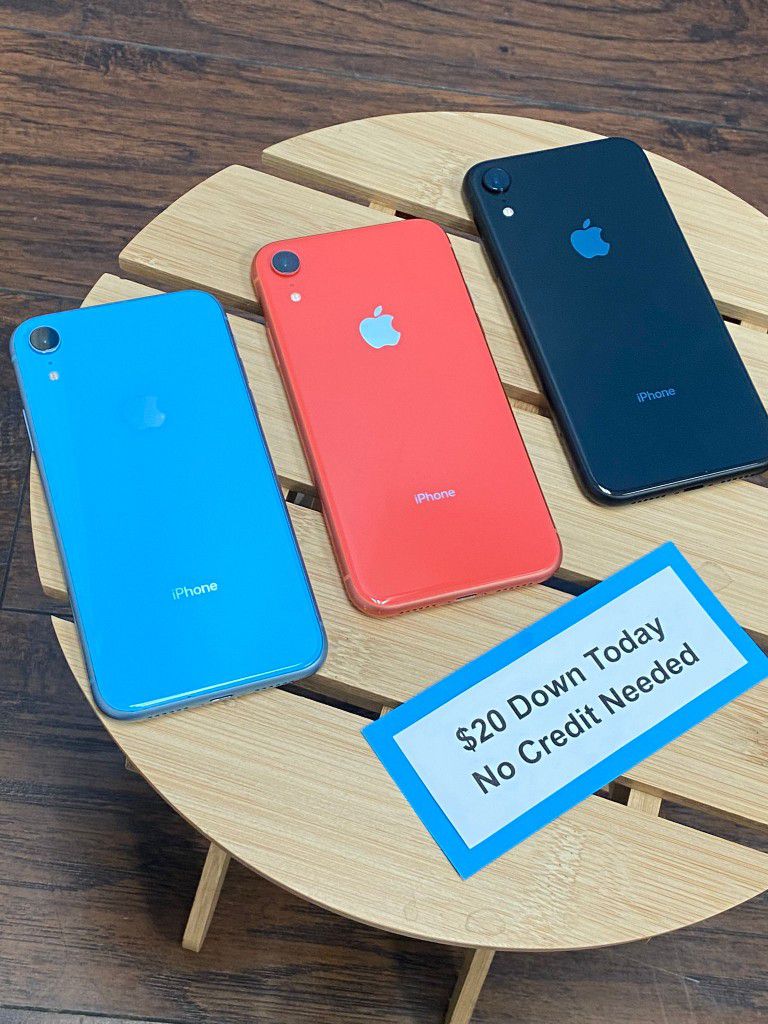 Apple IPhone XR T-Mobile Metro PCS - PAYMENTS AVAILABLE NO CREDIT NEEDED 