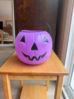 HALLOWEEN BUCKET 🎃