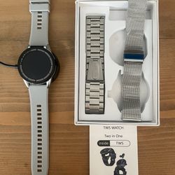 007 2 in 1 sport watch, flip up compartment for ear buds