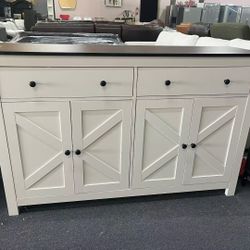 White Sideboard，$180