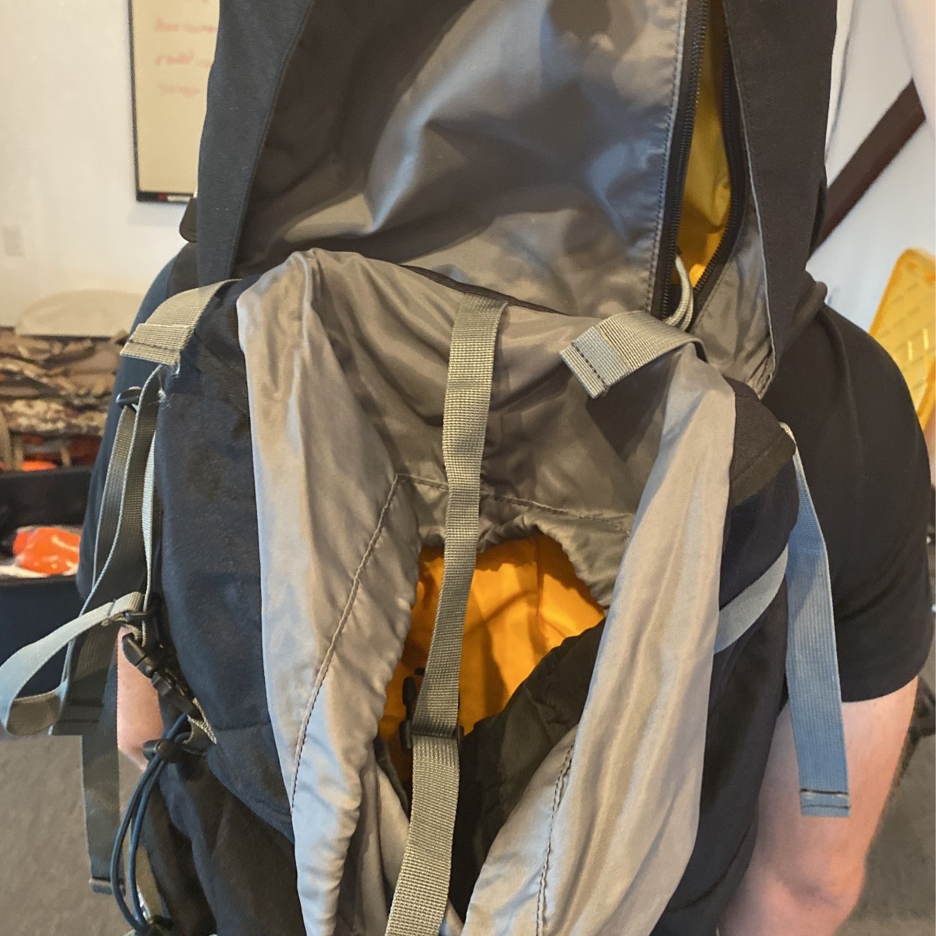 Marmot Aspen 35 Liter Backpack for Sale in Seattle, WA OfferUp