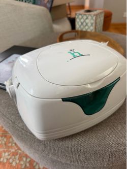 Free wipe warmer