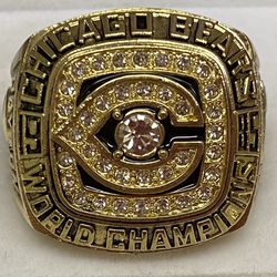 1985 Chicago Bears "Super Bowl Champions" type Ring of "WALTER PAYTON"---RARE RING!