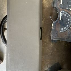 Obs Glove Box Lid 88-95