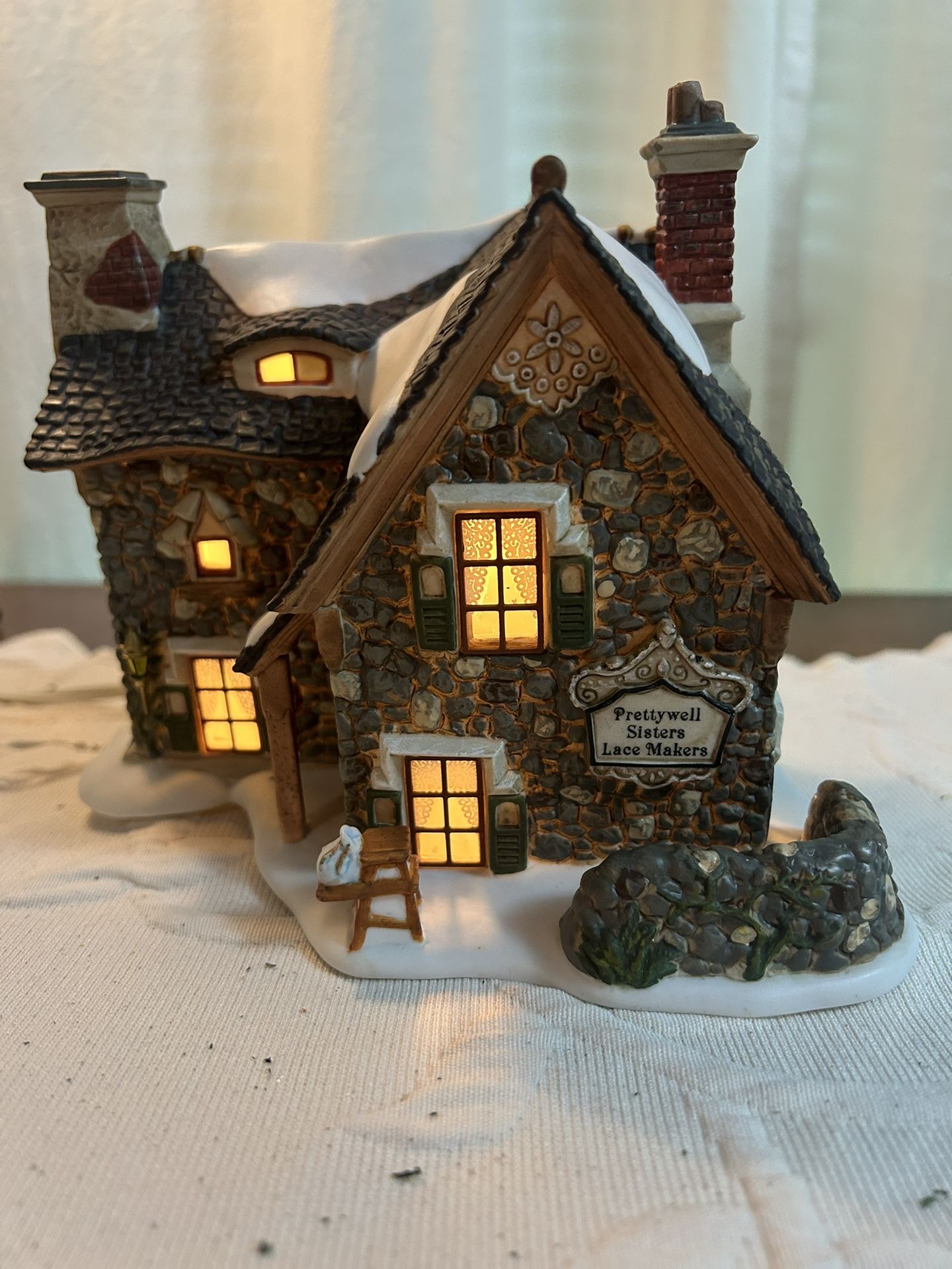 Department 56 Prettywell Sisters Lace Makers
