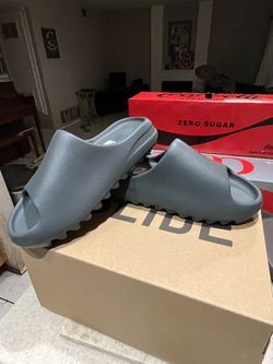 Yeezy Slides