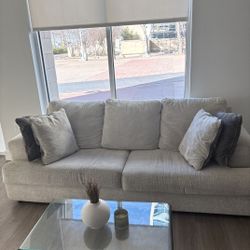 Comfortable Modern 3-Seat Couch