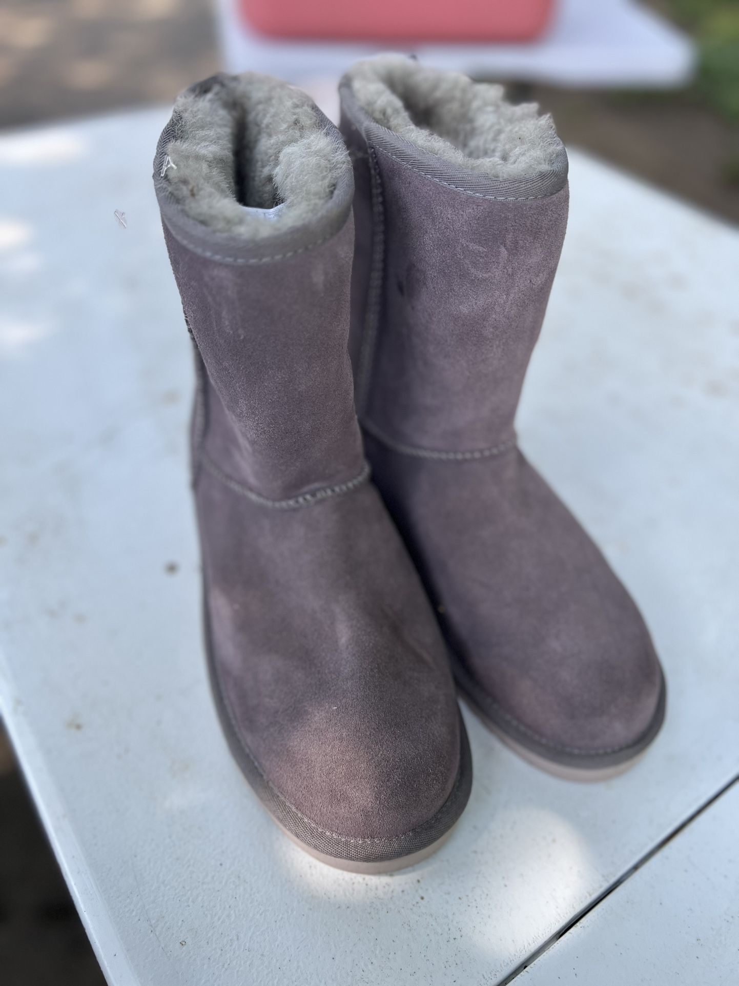Ugg classic cuff short stormy grey sale