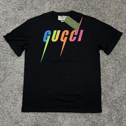 Gucci t shirt size S