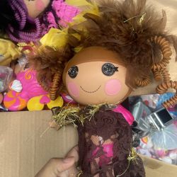 Lalaloopsy dolls