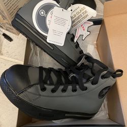 New Converse Safety Toe Shoes Women’s 7 Men’s 5