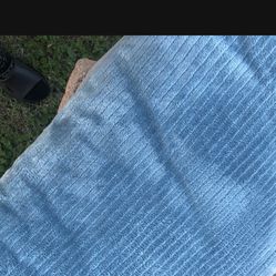 Blankets Bundle Warm 3 King Size.   $20