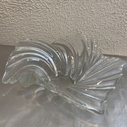 Beautiful Mikasa swirl crystal center piece bowl 12” wide and 4” h  This would be beautiful as center piece for any table  Like new 