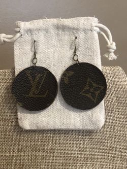 Handmade leather earrings