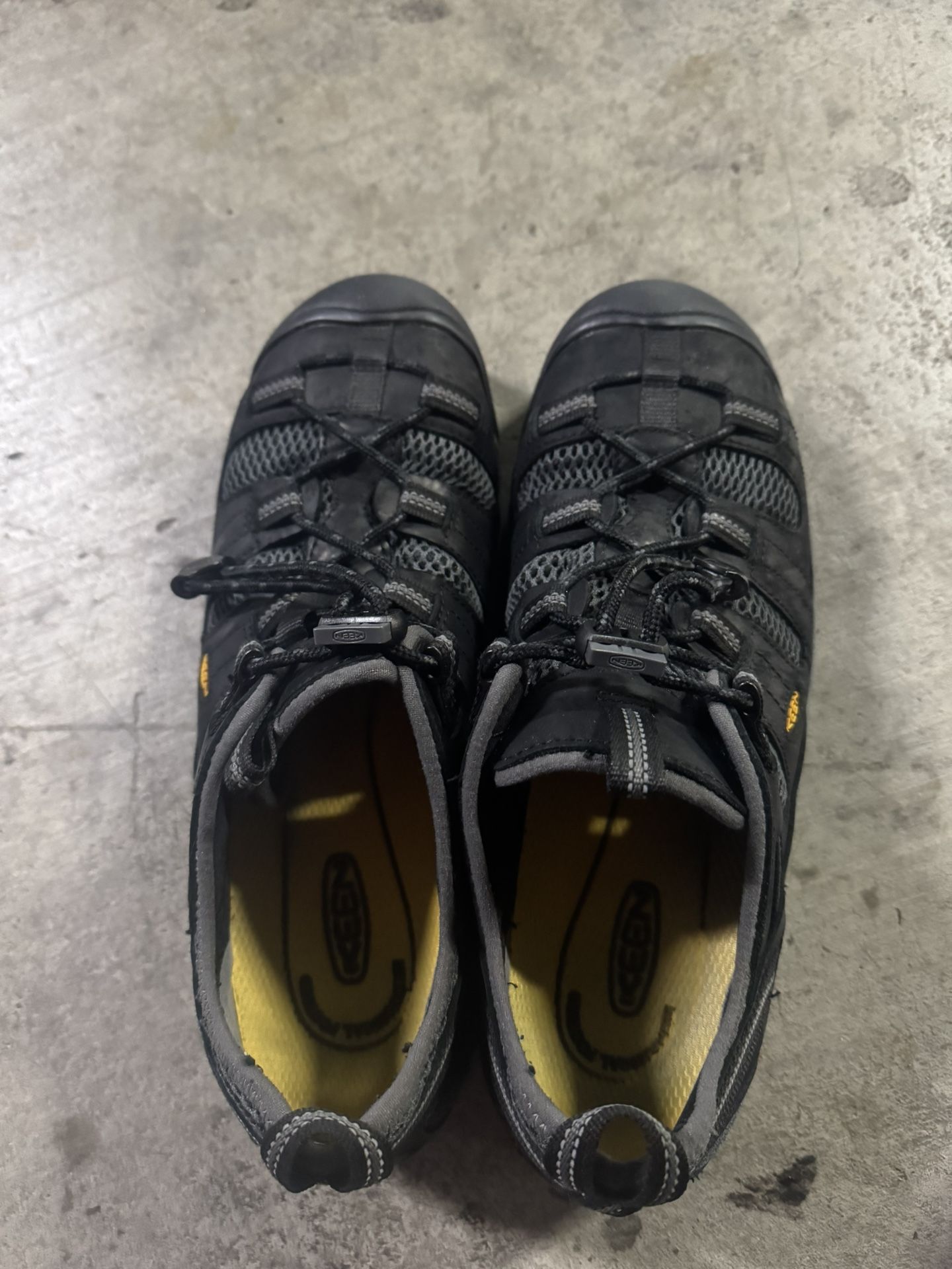 Keen Steel Toe Shoes