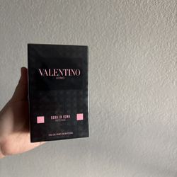 Valentino Cologne 