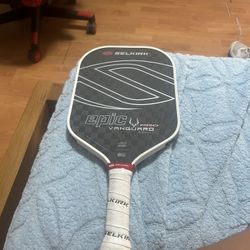 VANGUARD Pro - Invikta