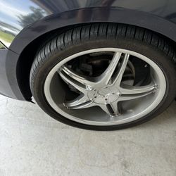 4 Like New 30 Inch Tires 2 Months Old 