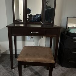 Vanity Table Set