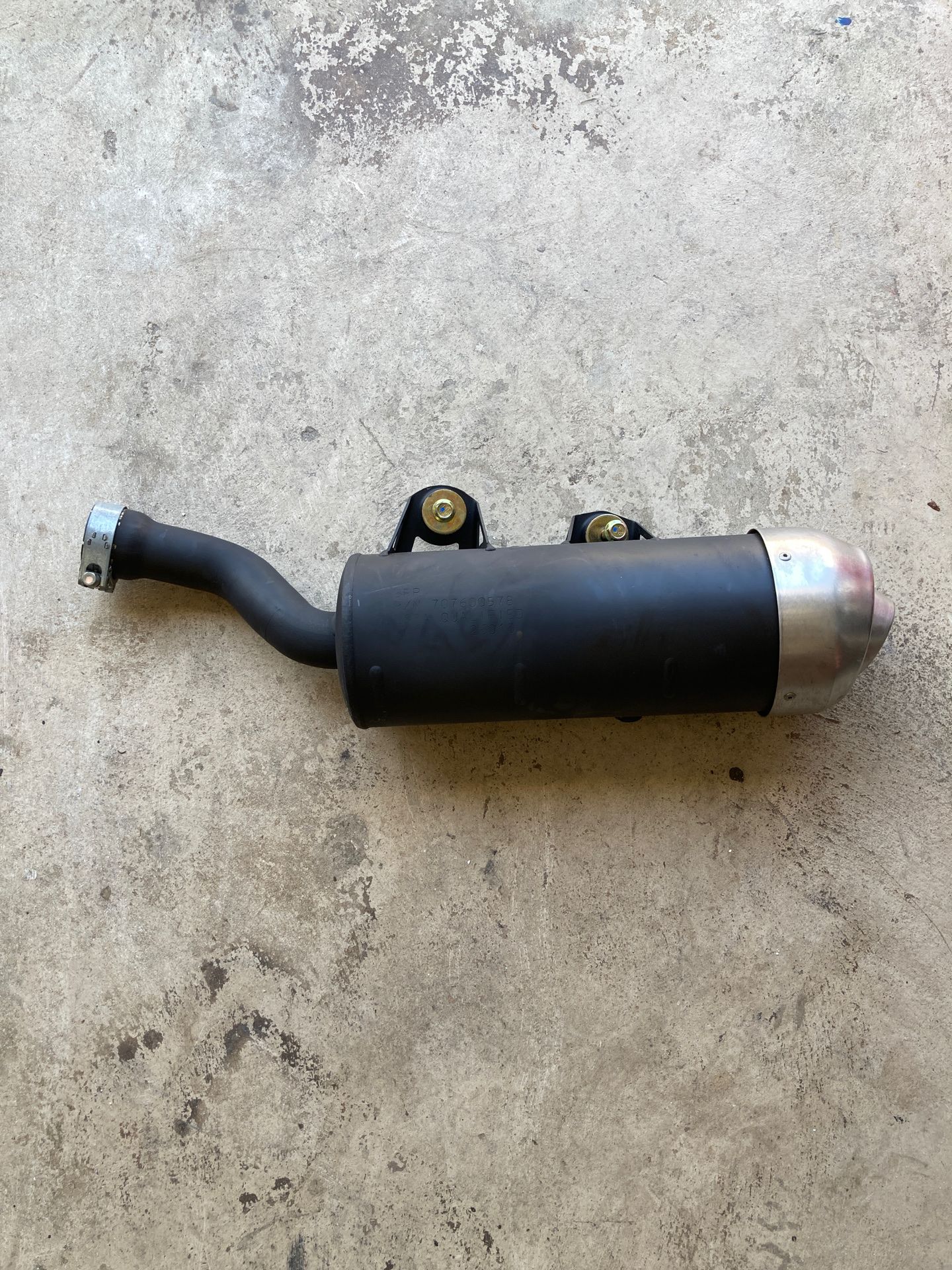Can am exhaust