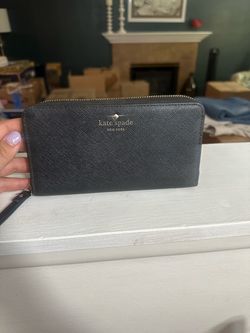 Kate Spade New York Zip-Around Wallet