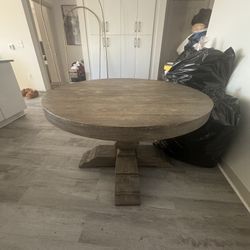 Pottery Barn Table (w/leaf Extension)