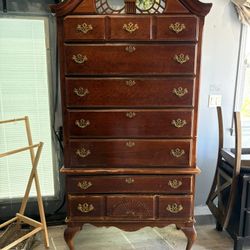 Vintage 2-piece Queen Anne style highboy dresser 