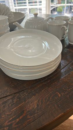 Tea sit with plate and bowls