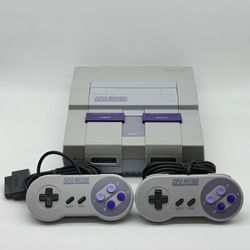 Super Nintendo Entertainment System NES Video Game Console SNS-001 Gray
