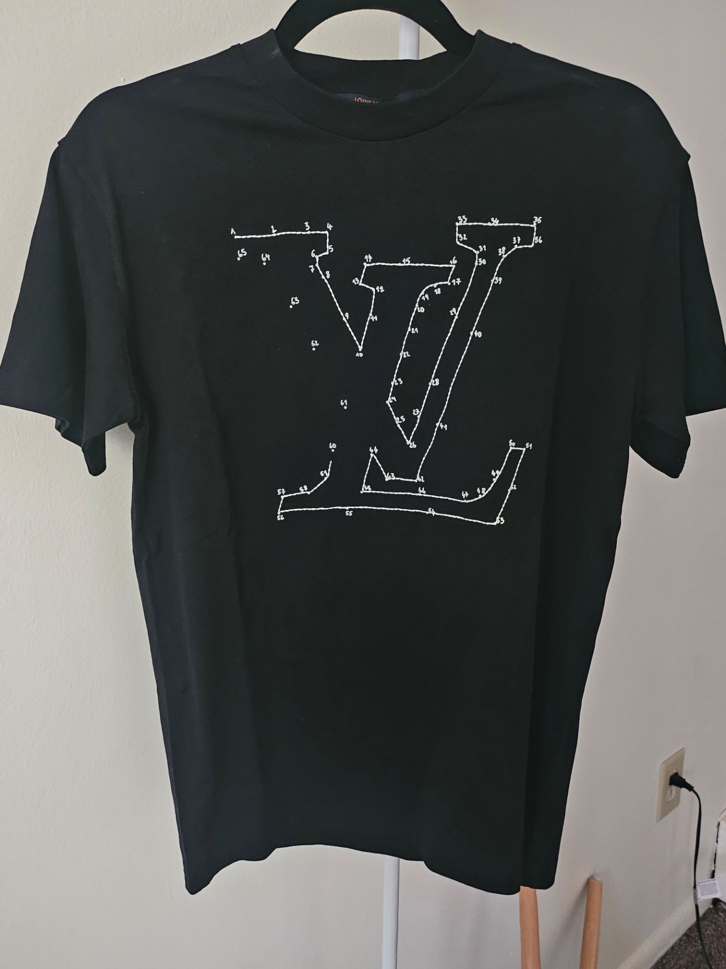 Louis Vuitton men's t shirt