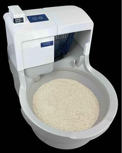 CatGenie Ai Self-Washing Self-Flushing Cat Box