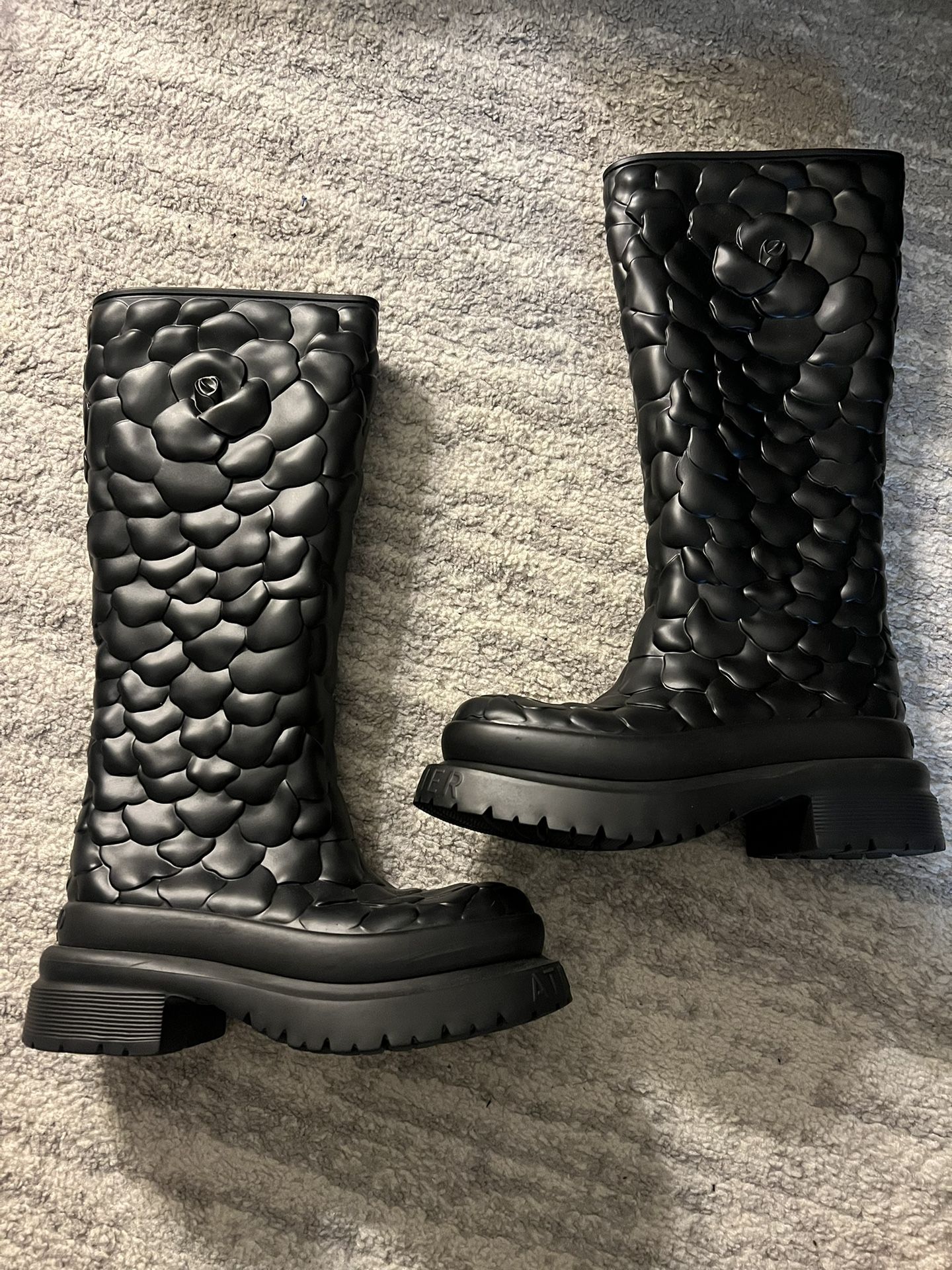 Valentino Garavani Atelier Rose Edition Rain Boot