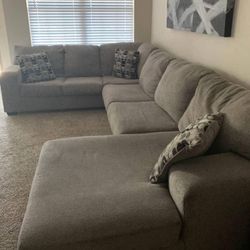 Sectional couch