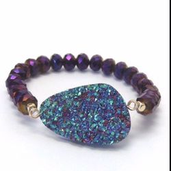 *SALE* Beautiful Druzy Irridescent Beads Stretch Bracelet. *See My Other 800 Items*
