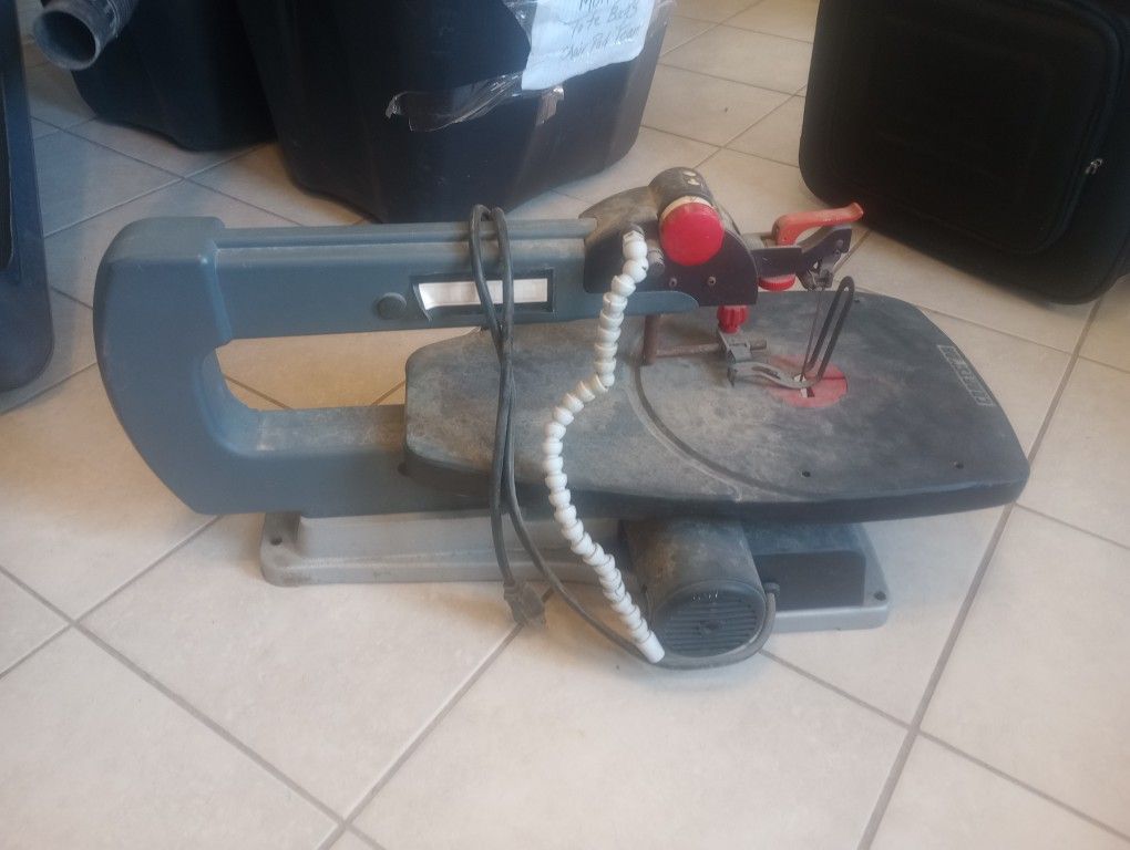 Saw
