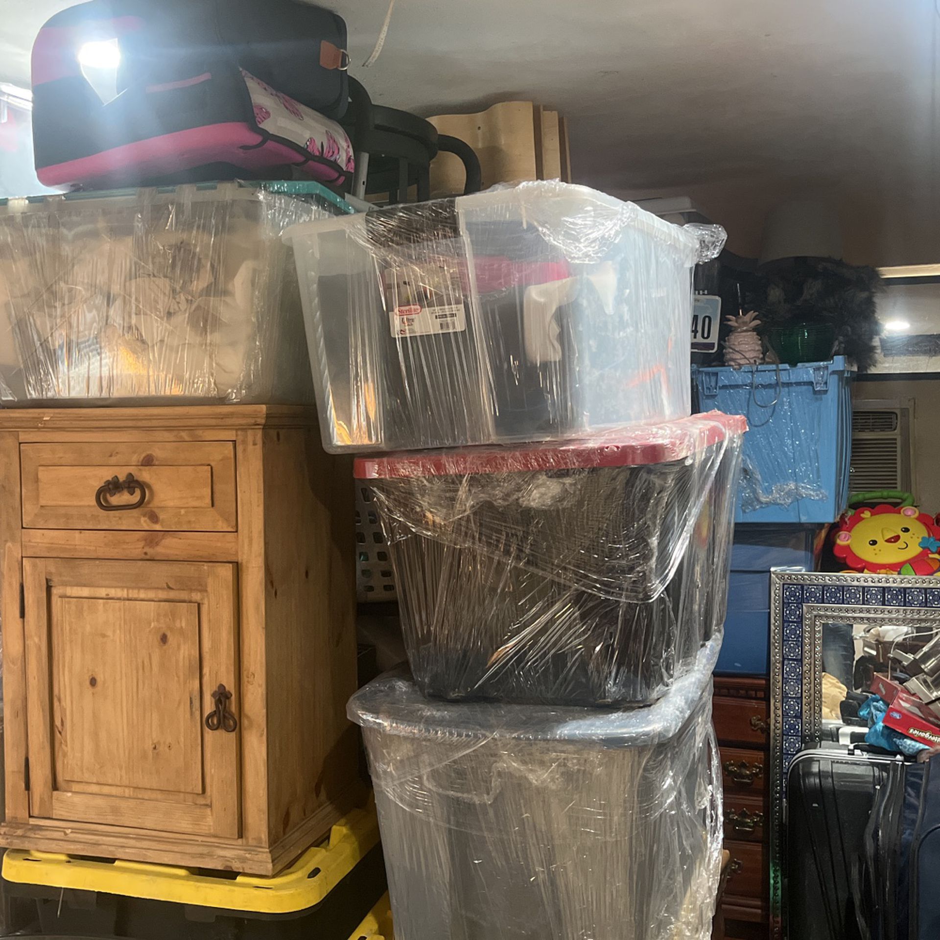 Selling Room Full Of Packed Boxes 