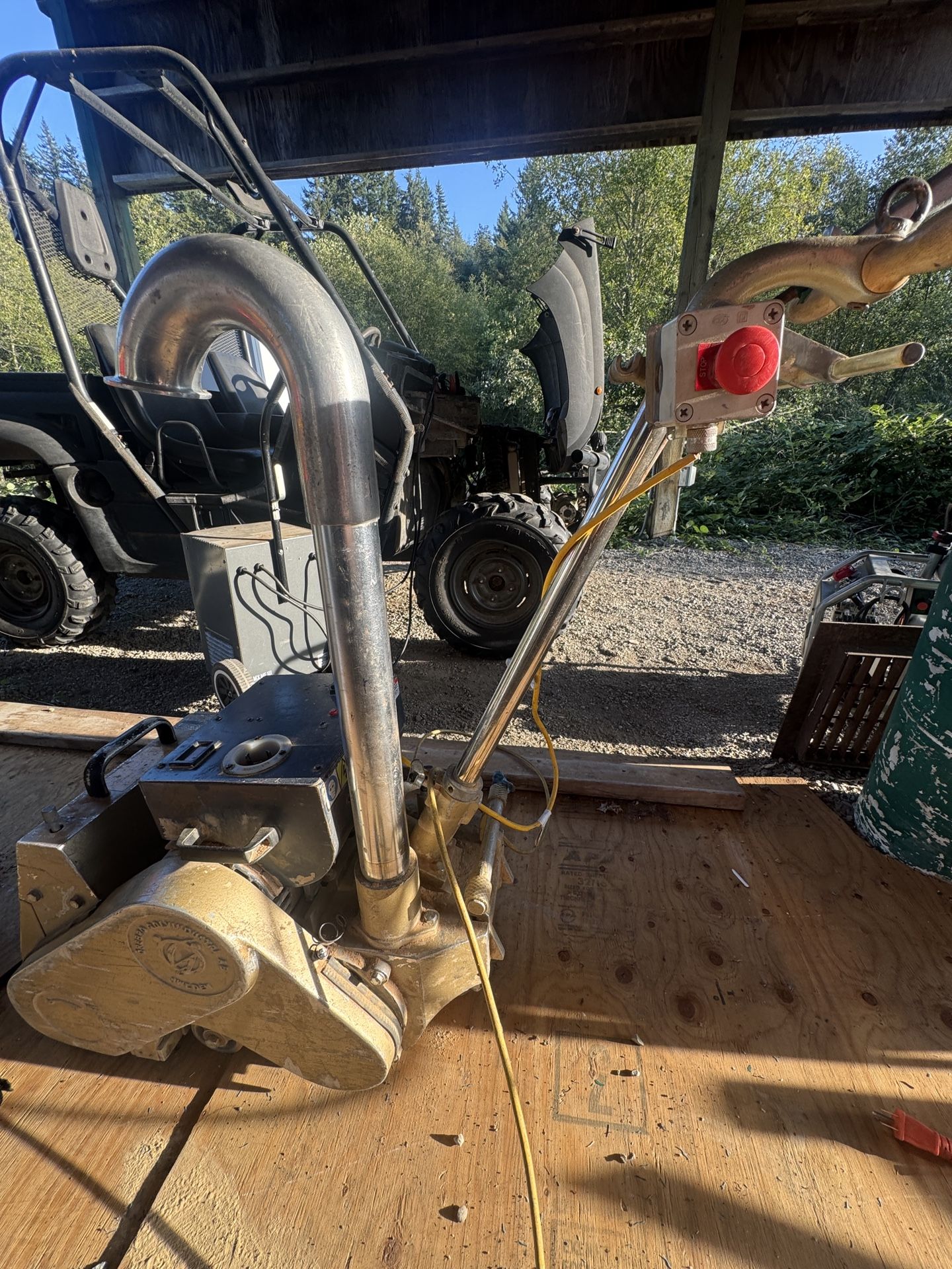 BONA belt Sander ($1800 Obo) 