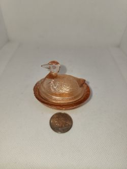 Vintage art glass duck salt cellar.